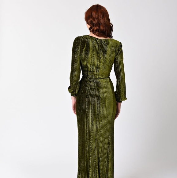 Voodoo Vixen Dark Green Velvet Maxi 